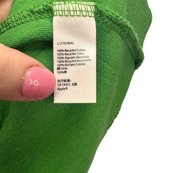 NEW APPLE EARTH DAY Collector's T-Shirt for Employees Only large - Picture 6 of 6